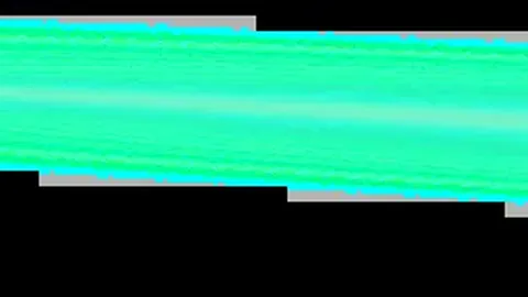 6日清晨，新加坡海港豪杰扬帆起航，颜骏凌与徐新获赠新山之旅纪念球衣！